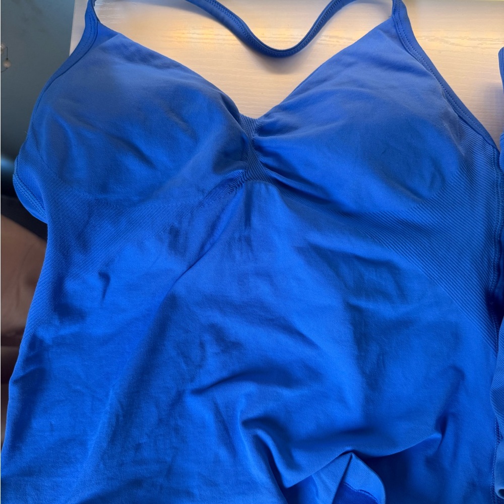 Dfyne set size small women